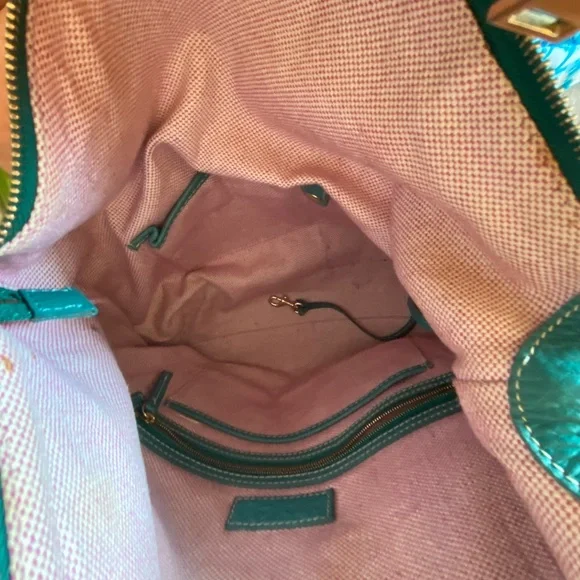 Handbag - Picture 8 of 9